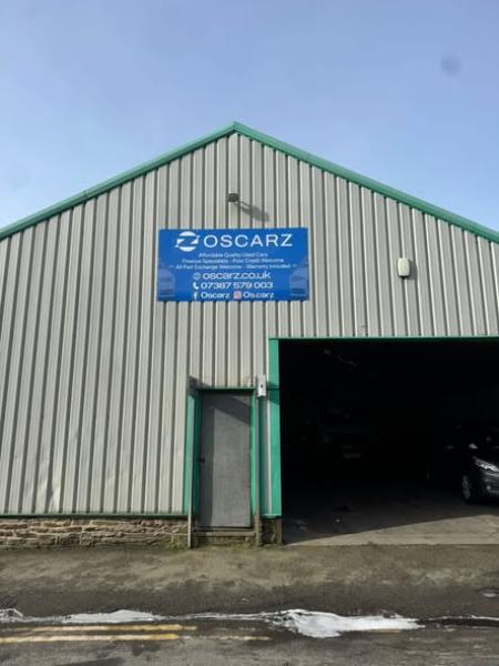 External Signage Gallery Main Photo